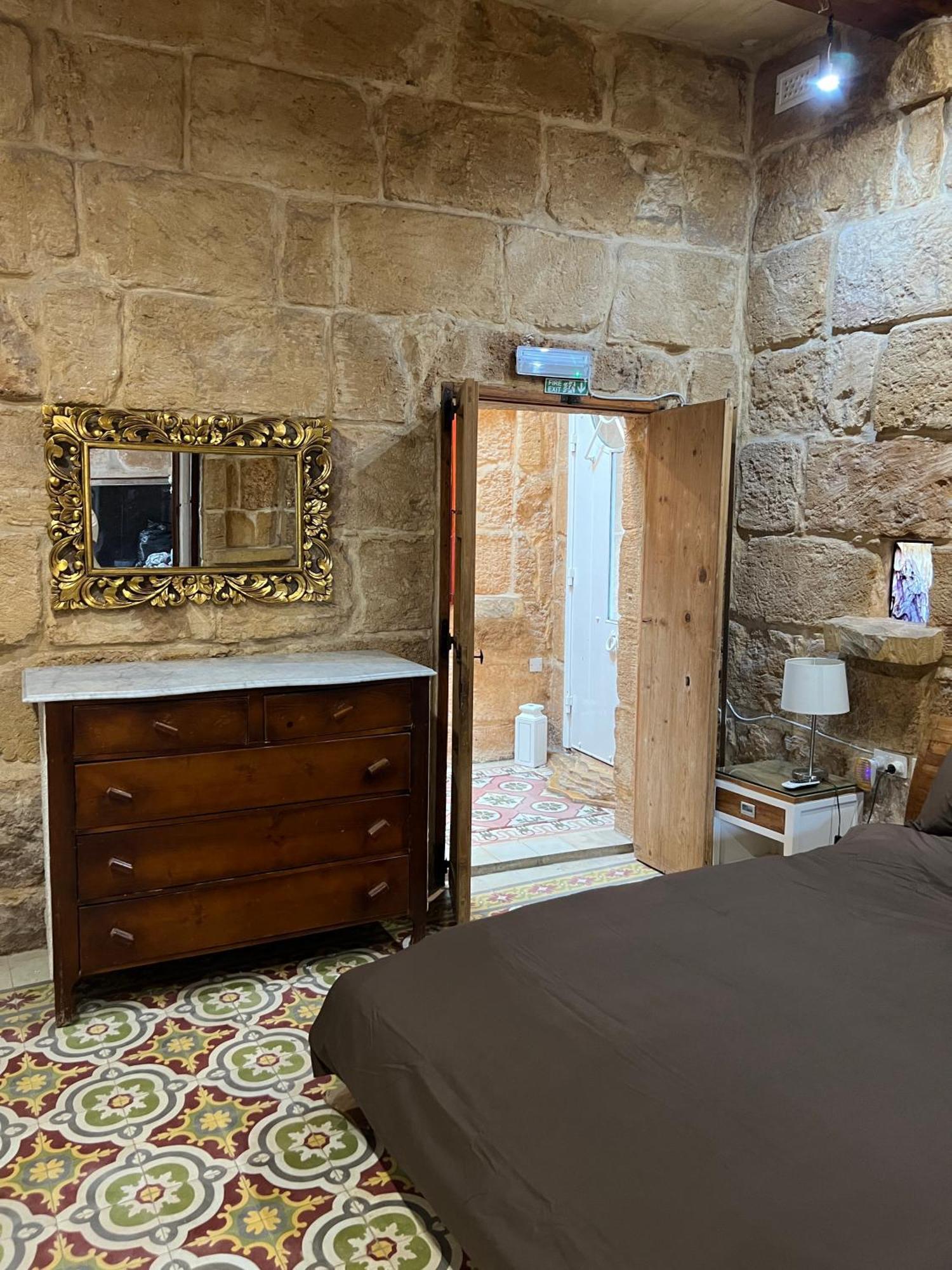 Traditional Maltese Home By Ma Properties St. Paul's Bay Exteriér fotografie